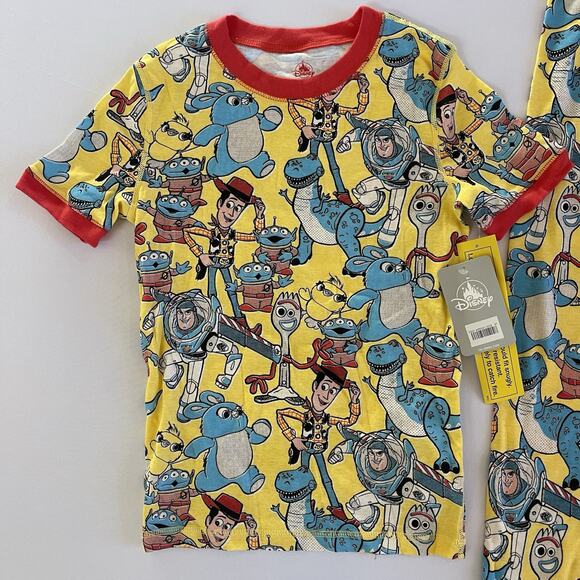 Boy's Disney Toy Story Pajama Set New - Picture 2 of 5